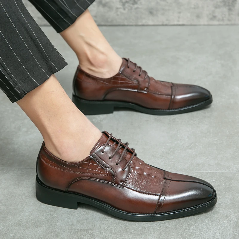 Мъжки обувки дантела Модерен мъжки дерби Луксозни Официални обувки Сватбени обувки мъжки Oxfords Класически Бизнес офис ежедневни обувки, мъжки