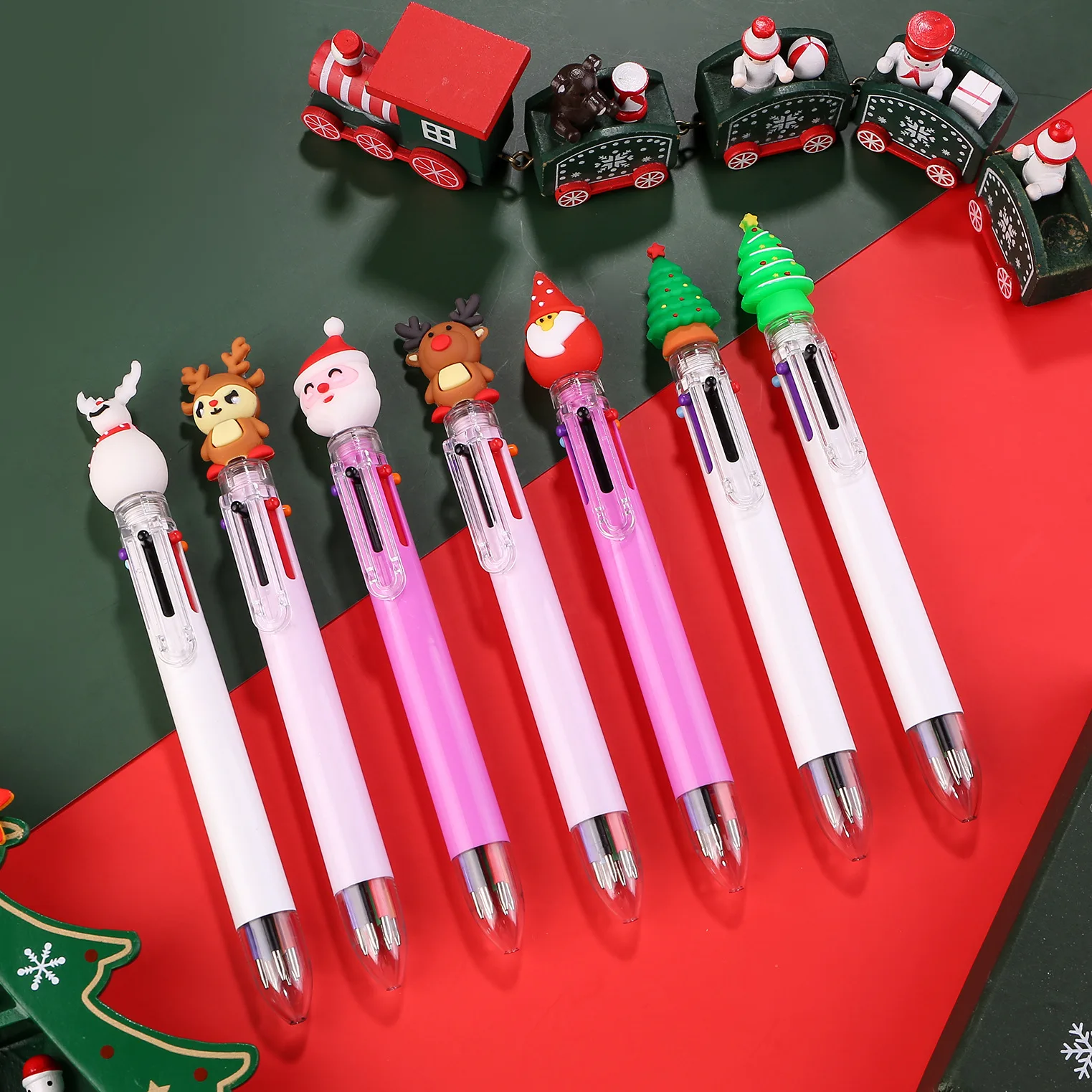 35 бр. видове на коледа подаръци: Коледни химикалки, Коледни елхи, сладки мультяшные 6-цветни химикалки за студенти
