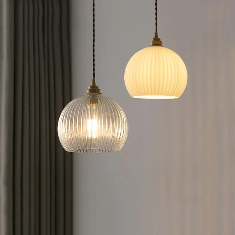Модерните стъклени висящи лампи Таванско помещение Хол Ресторант Полилеи, осветителни Тела за спалнята Висящи лампи Led светлини Начало декор